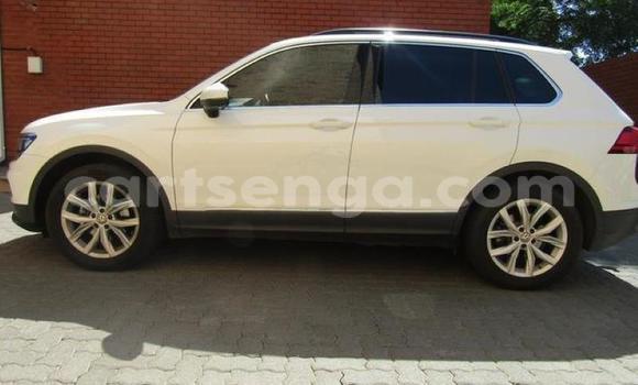 Buy Used Volkswagen Tiguan White Car in Big Bend in Lubombo District Buy Used Volkswagen Tiguan White Car in Big Bend in Lubombo District