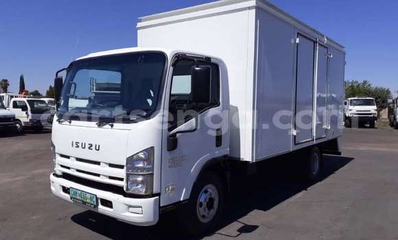 Nunua Ilio tumika Isuzu FTR 850 White Lori ndani ya Mbabane nchini Manzini Nunua Ilio tumika Isuzu FTR 850 White Lori ndani ya Mbabane nchini Manzini