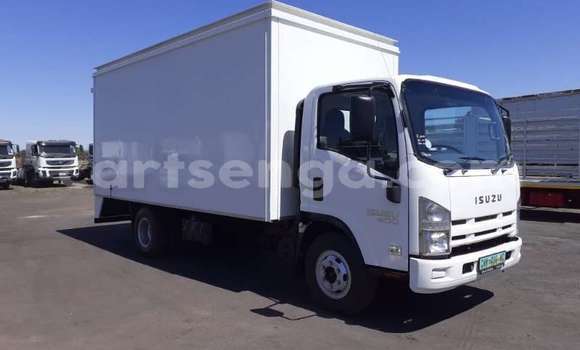 Nunua Ilio tumika Isuzu FTR 850 White Lori ndani ya Mbabane nchini Manzini Nunua Ilio tumika Isuzu FTR 850 White Lori ndani ya Mbabane nchini Manzini