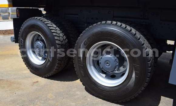 Nunua Ilio tumika Mercedes‒Benz 2628 White Lori ndani ya Mbabane nchini Manzini Nunua Ilio tumika Mercedes‒Benz 2628 White Lori ndani ya Mbabane nchini Manzini