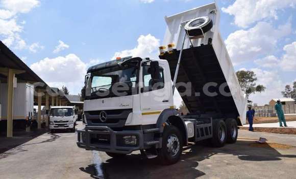 Nunua Ilio tumika Mercedes‒Benz 2628 White Lori ndani ya Mbabane nchini Manzini Nunua Ilio tumika Mercedes‒Benz 2628 White Lori ndani ya Mbabane nchini Manzini