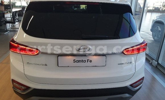 Acheter Occasion Voiture Hyundai Santa Fe Blanc à Ezulwini, Hhohho Acheter Occasion Voiture Hyundai Santa Fe Blanc à Ezulwini, Hhohho