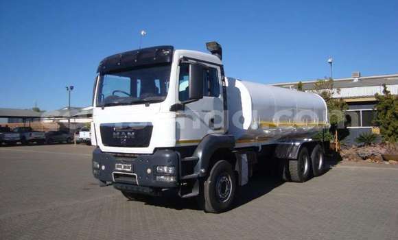 Buy Used Man Silent White Truck in Ezulwini in Hhohho