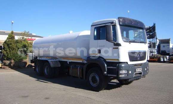 Buy Used Man Silent White Truck in Ezulwini in Hhohho Buy Used Man Silent White Truck in Ezulwini in Hhohho
