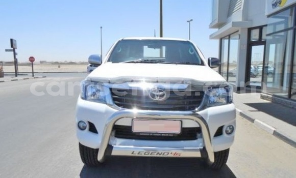 Buy Used Toyota Hilux White Car in Ezulwini in Hhohho Buy Used Toyota Hilux White Car in Ezulwini in Hhohho