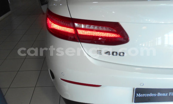 Buy Used Mercedes‒Benz E–Class White Car in Ezulwini in Hhohho Buy Used Mercedes‒Benz E–Class White Car in Ezulwini in Hhohho