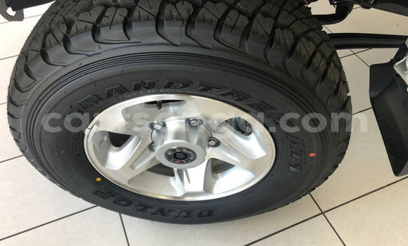 Buy Used Toyota Land Cruiser White Car in Ezulwini in Hhohho Buy Used Toyota Land Cruiser White Car in Ezulwini in Hhohho