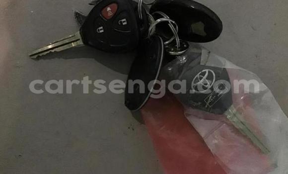 Buy Used Toyota Hilux White Car in Ezulwini in Hhohho Buy Used Toyota Hilux White Car in Ezulwini in Hhohho