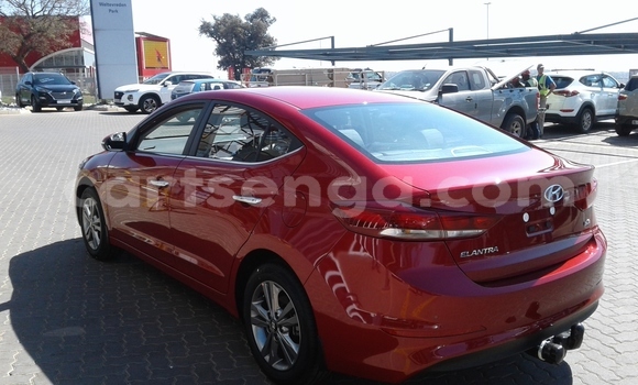 Acheter Occasion Voiture Hyundai Elantra Rouge à Ezulwini, Hhohho Acheter Occasion Voiture Hyundai Elantra Rouge à Ezulwini, Hhohho