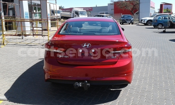 Acheter Occasion Voiture Hyundai Elantra Rouge à Ezulwini, Hhohho Acheter Occasion Voiture Hyundai Elantra Rouge à Ezulwini, Hhohho