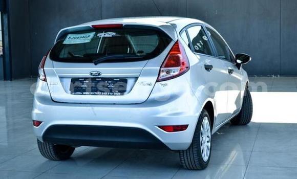 Acheter Occasion Voiture Ford Fiesta Gris à Ezulwini, Hhohho Acheter Occasion Voiture Ford Fiesta Gris à Ezulwini, Hhohho
