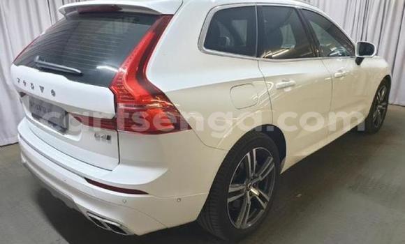 Acheter Occasion Voiture Volvo XC60 Blanc à Vuvulane, Lubombo District Acheter Occasion Voiture Volvo XC60 Blanc à Vuvulane, Lubombo District