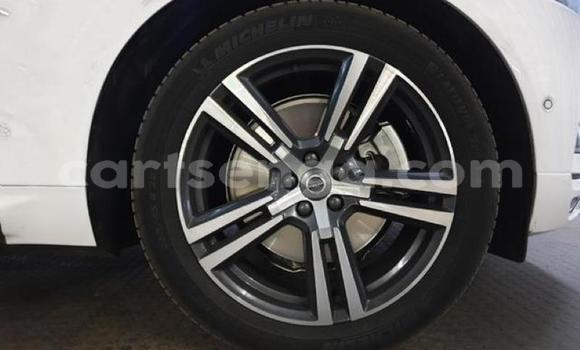 Acheter Occasion Voiture Volvo XC60 Blanc à Vuvulane, Lubombo District Acheter Occasion Voiture Volvo XC60 Blanc à Vuvulane, Lubombo District