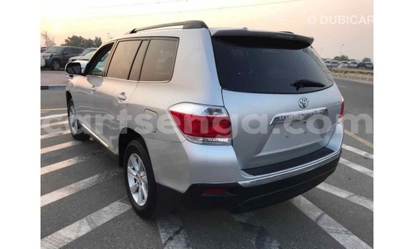 Buy Import Toyota Highlander Other Car in Import - Dubai in Hhohho Buy Import Toyota Highlander Other Car in Import - Dubai in Hhohho