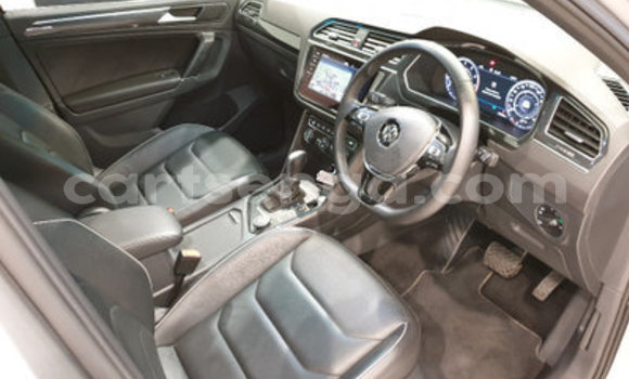 Acheter Occasion Voiture Volkswagen Tiguan Gris à Big Bend, Lubombo Acheter Occasion Voiture Volkswagen Tiguan Gris à Big Bend, Lubombo