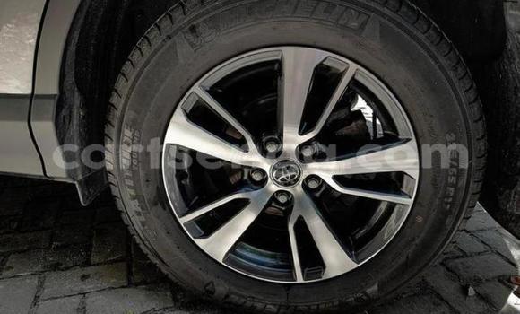 Buy Used Toyota RAV4 Silver Car in Ezulwini in Hhohho Buy Used Toyota RAV4 Silver Car in Ezulwini in Hhohho