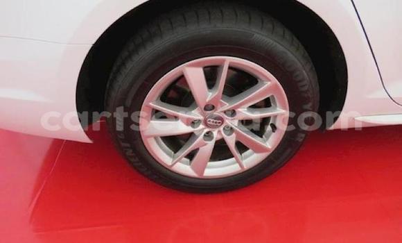 Acheter Occasion Voiture Audi A4 Blanc à Manzini, Manzini Acheter Occasion Voiture Audi A4 Blanc à Manzini, Manzini