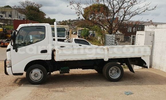 Buy Used Toyota Dyna White Truck in Ezulwini in Hhohho Buy Used Toyota Dyna White Truck in Ezulwini in Hhohho