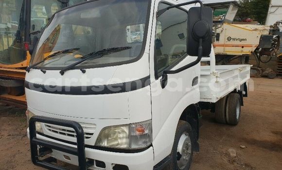Buy Used Toyota Dyna White Truck in Ezulwini in Hhohho Buy Used Toyota Dyna White Truck in Ezulwini in Hhohho