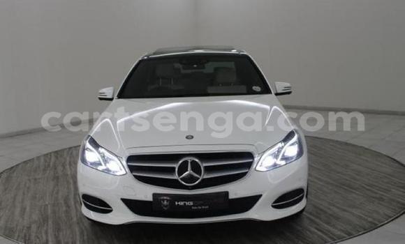 Buy Used Mercedes‒Benz E–Class White Car in Matsapha in Manzini Buy Used Mercedes‒Benz E–Class White Car in Matsapha in Manzini