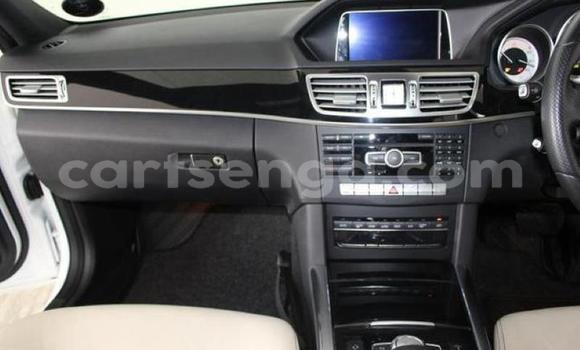 Buy Used Mercedes‒Benz E–Class White Car in Matsapha in Manzini Buy Used Mercedes‒Benz E–Class White Car in Matsapha in Manzini