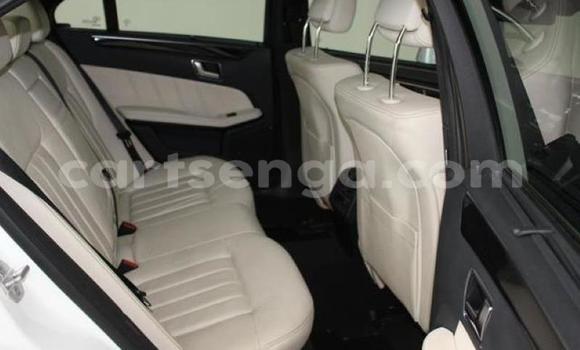 Buy Used Mercedes‒Benz E–Class White Car in Matsapha in Manzini Buy Used Mercedes‒Benz E–Class White Car in Matsapha in Manzini
