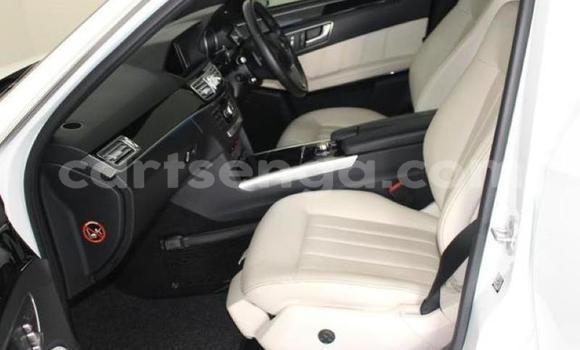 Buy Used Mercedes‒Benz E–Class White Car in Matsapha in Manzini Buy Used Mercedes‒Benz E–Class White Car in Matsapha in Manzini