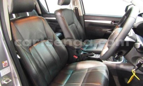 Acheter Occasion Voiture Toyota Hilux Gris à Big Bend, Lubombo District Acheter Occasion Voiture Toyota Hilux Gris à Big Bend, Lubombo District