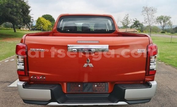 Acheter Occasion Voiture Mitsubishi Triton Rouge à Bulembu, Hhohho Acheter Occasion Voiture Mitsubishi Triton Rouge à Bulembu, Hhohho