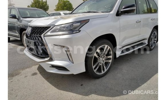 Nunua Imported Lexus LX White Gari ndani ya Import - Dubai nchini Hhohho Nunua Imported Lexus LX White Gari ndani ya Import - Dubai nchini Hhohho