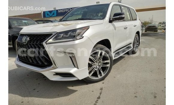 Nunua Imported Lexus LX White Gari ndani ya Import - Dubai nchini Hhohho Nunua Imported Lexus LX White Gari ndani ya Import - Dubai nchini Hhohho