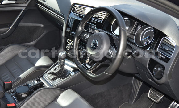 Nunua Ilio tumika Volkswagen Golf R Blue Gari ndani ya Ezulwini nchini Hhohho Nunua Ilio tumika Volkswagen Golf R Blue Gari ndani ya Ezulwini nchini Hhohho