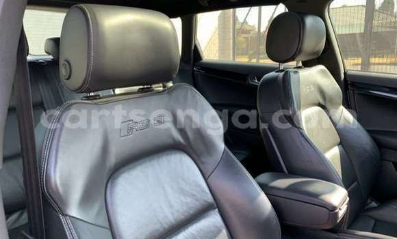 Nunua Ilio tumika Audi RS3 White Gari ndani ya Ezulwini nchini Hhohho Nunua Ilio tumika Audi RS3 White Gari ndani ya Ezulwini nchini Hhohho