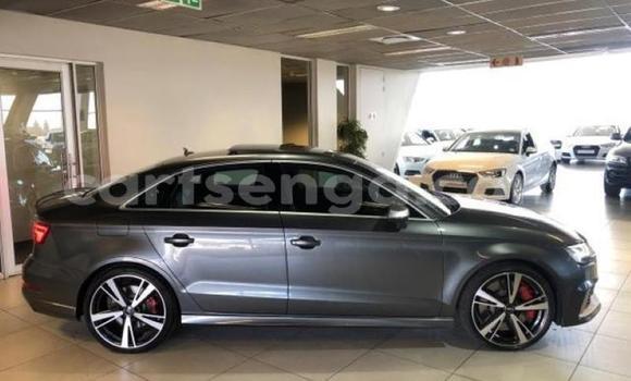 Acheter Occasion Voiture Audi RS3 Gris à Ezulwini, Hhohho Acheter Occasion Voiture Audi RS3 Gris à Ezulwini, Hhohho