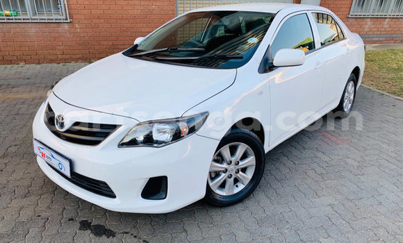 Nunua Ilio tumika Toyota Corolla White Gari ndani ya Ezulwini nchini Hhohho Nunua Ilio tumika Toyota Corolla White Gari ndani ya Ezulwini nchini Hhohho