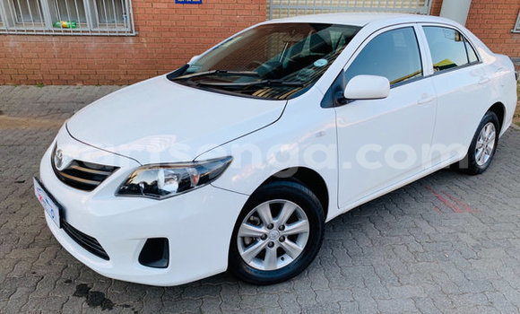 Nunua Ilio tumika Toyota Corolla White Gari ndani ya Ezulwini nchini Hhohho Nunua Ilio tumika Toyota Corolla White Gari ndani ya Ezulwini nchini Hhohho