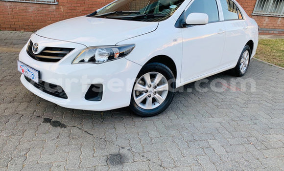 Nunua Ilio tumika Toyota Corolla White Gari ndani ya Ezulwini nchini Hhohho Nunua Ilio tumika Toyota Corolla White Gari ndani ya Ezulwini nchini Hhohho
