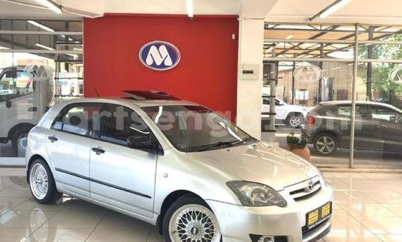 Nunua Ilio tumika Toyota Runx Green Gari ndani ya Ezulwini nchini Hhohho Nunua Ilio tumika Toyota Runx Green Gari ndani ya Ezulwini nchini Hhohho