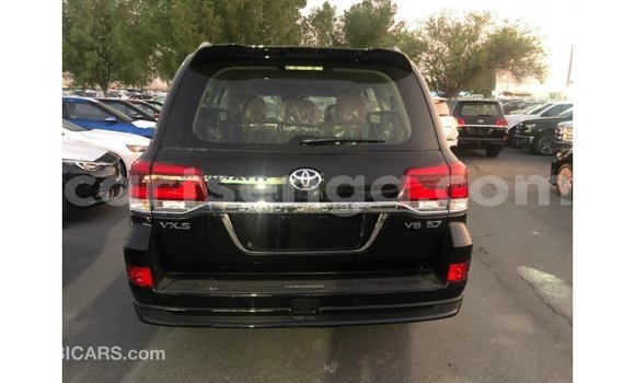 Nunua Imported Toyota Land Cruiser Black Gari ndani ya Import - Dubai nchini Hhohho Nunua Imported Toyota Land Cruiser Black Gari ndani ya Import - Dubai nchini Hhohho