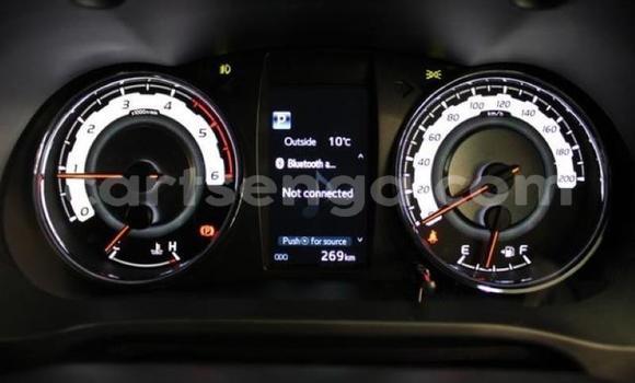 Nunua Ilio tumika Toyota Hilux White Gari ndani ya Hlatikulu nchini Wilaya ya Shiselweni Nunua Ilio tumika Toyota Hilux White Gari ndani ya Hlatikulu nchini Wilaya ya Shiselweni