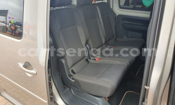 Nunua Ilio tumika Volkswagen Caddy Silver Gari ndani ya Ezulwini nchini Hhohho Nunua Ilio tumika Volkswagen Caddy Silver Gari ndani ya Ezulwini nchini Hhohho