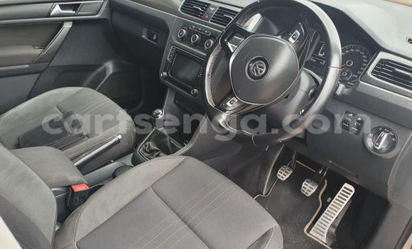 Nunua Ilio tumika Volkswagen Caddy Silver Gari ndani ya Ezulwini nchini Hhohho Nunua Ilio tumika Volkswagen Caddy Silver Gari ndani ya Ezulwini nchini Hhohho