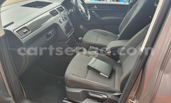 Nunua Ilio tumika Volkswagen Caddy Silver Gari ndani ya Ezulwini nchini Hhohho Nunua Ilio tumika Volkswagen Caddy Silver Gari ndani ya Ezulwini nchini Hhohho