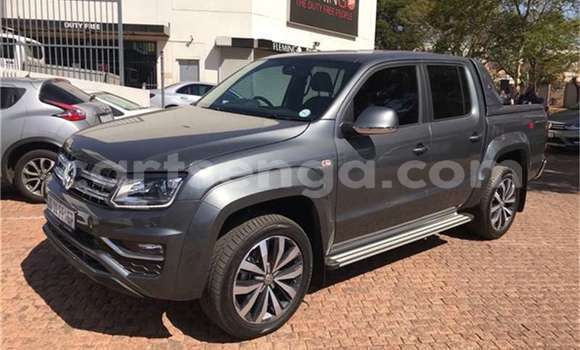 Nunua Ilio tumika Volkswagen Amarok Silver Gari ndani ya Ezulwini nchini Hhohho Nunua Ilio tumika Volkswagen Amarok Silver Gari ndani ya Ezulwini nchini Hhohho