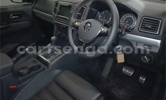Nunua Ilio tumika Volkswagen Amarok Blue Gari ndani ya Ezulwini nchini Hhohho Nunua Ilio tumika Volkswagen Amarok Blue Gari ndani ya Ezulwini nchini Hhohho