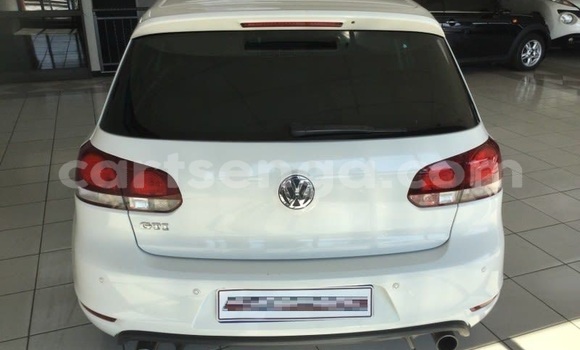 Nunua Ilio tumika Volkswagen Golf GTI White Gari ndani ya Ezulwini nchini Hhohho Nunua Ilio tumika Volkswagen Golf GTI White Gari ndani ya Ezulwini nchini Hhohho