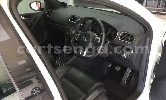 Nunua Ilio tumika Volkswagen Golf GTI White Gari ndani ya Ezulwini nchini Hhohho Nunua Ilio tumika Volkswagen Golf GTI White Gari ndani ya Ezulwini nchini Hhohho