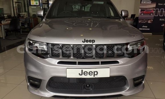 Nunua Ilio tumika Jeep Grand Cherokee Brown Gari ndani ya Bulembu nchini Hhohho Nunua Ilio tumika Jeep Grand Cherokee Brown Gari ndani ya Bulembu nchini Hhohho