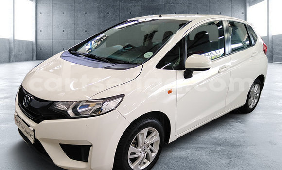 Acheter Occasion Voiture Honda Jazz Blanc à Bulembu, Hhohho Acheter Occasion Voiture Honda Jazz Blanc à Bulembu, Hhohho