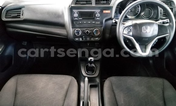 Acheter Occasion Voiture Honda Jazz Blanc à Bulembu, Hhohho Acheter Occasion Voiture Honda Jazz Blanc à Bulembu, Hhohho